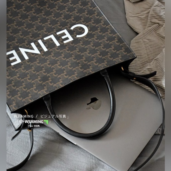Celine vertical tote medium size - Picture 4 of 8